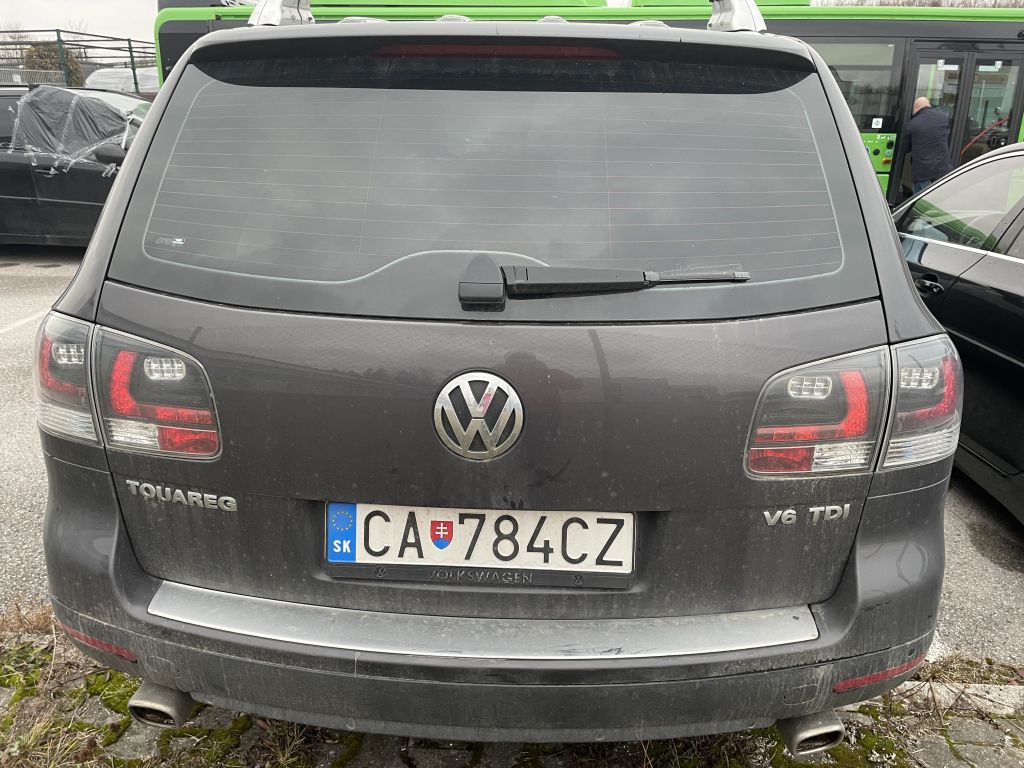 Volkswagen Touareg 3.0 V6 TDI DPF tiptronic - náhľad