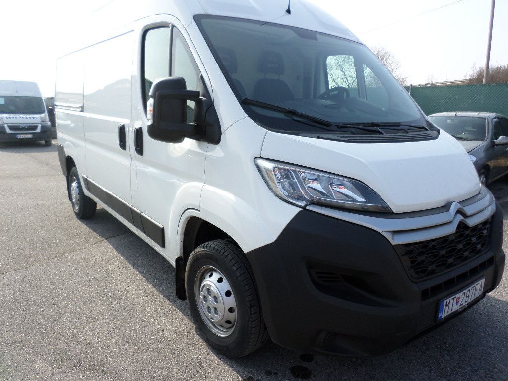 Citroën Jumper 2.0 BlueHDi 130 35 L2H2, MT 297 FA - náhľad