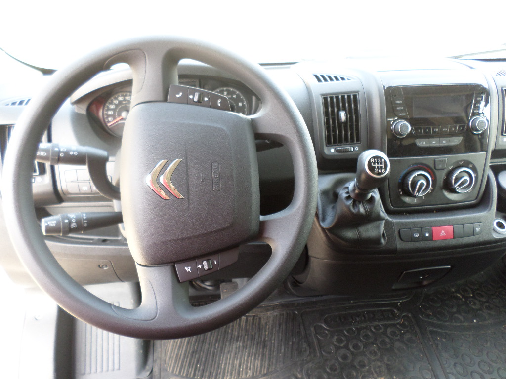 Citroën Jumper 2.0 BlueHDi 130 35 L2H2, MT 297 FA - náhľad