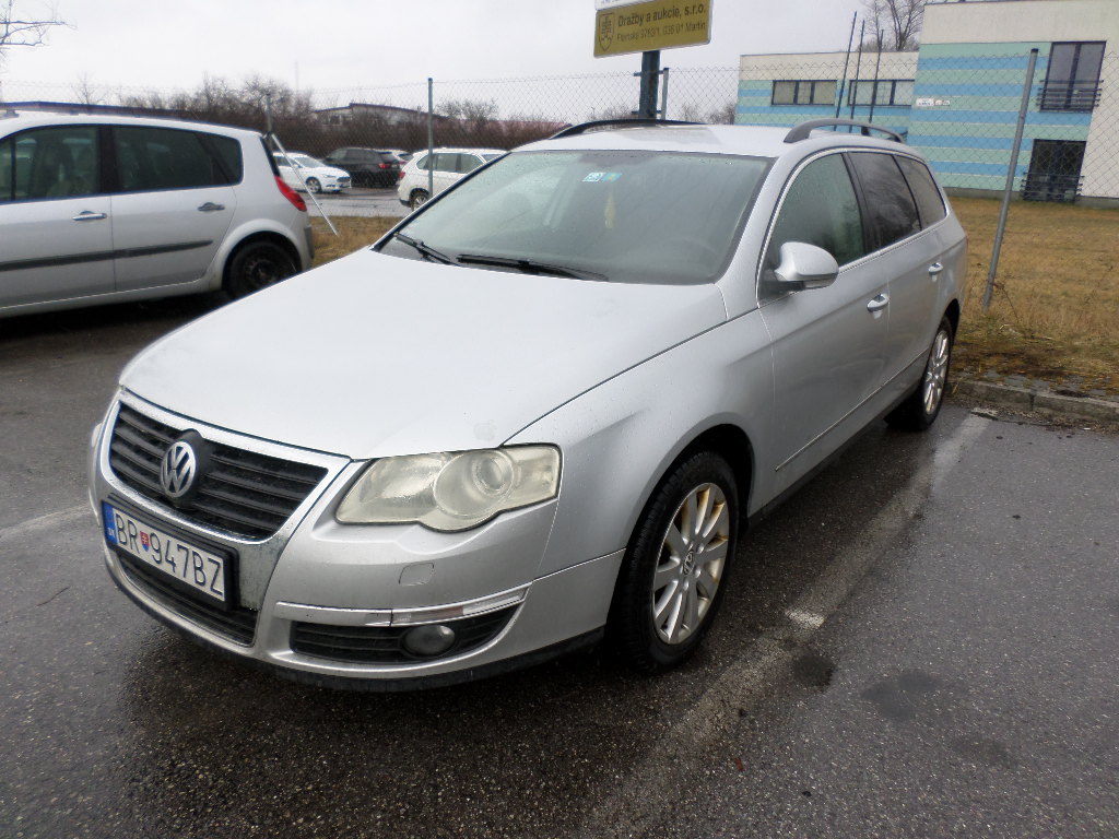 Volkswagen Passat Variant 2.0 TDI Comfortline - náhľad