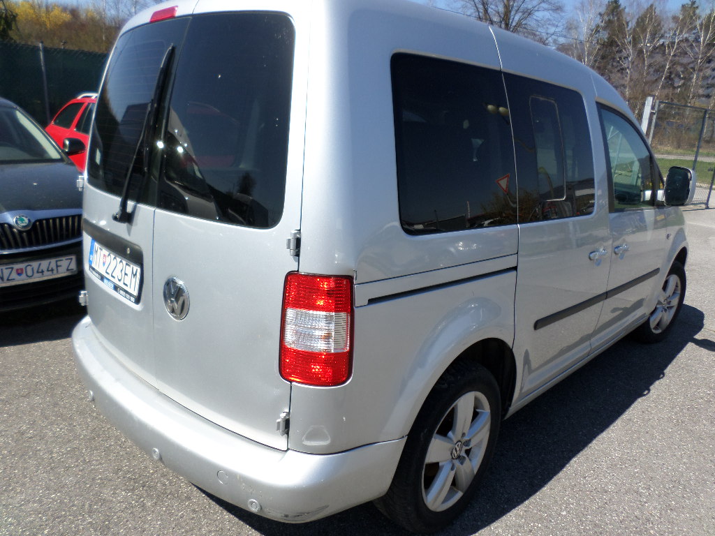 Volkswagen Caddy Life 2.0 TDI - náhľad