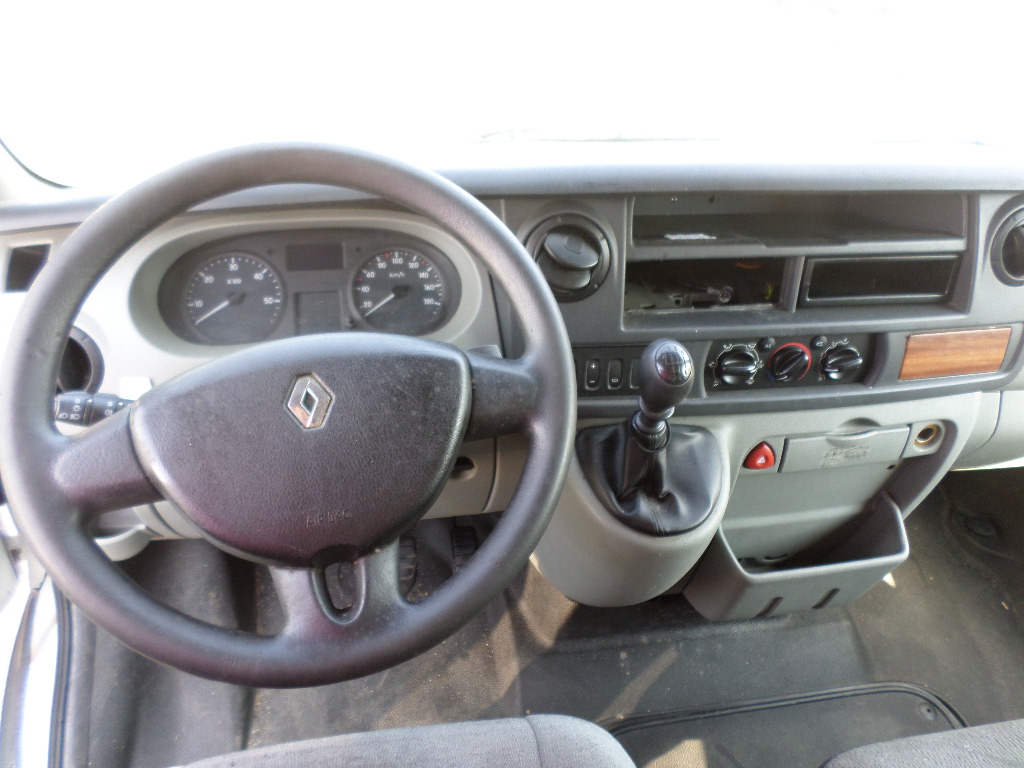 Renault Master 2.5 dCi 120k L3H3P3 Furgon - náhľad