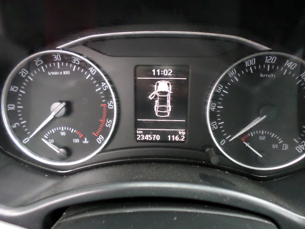 Škoda Octavia Combi 1.6 TDI CR DPF Elegance DSG - náhľad