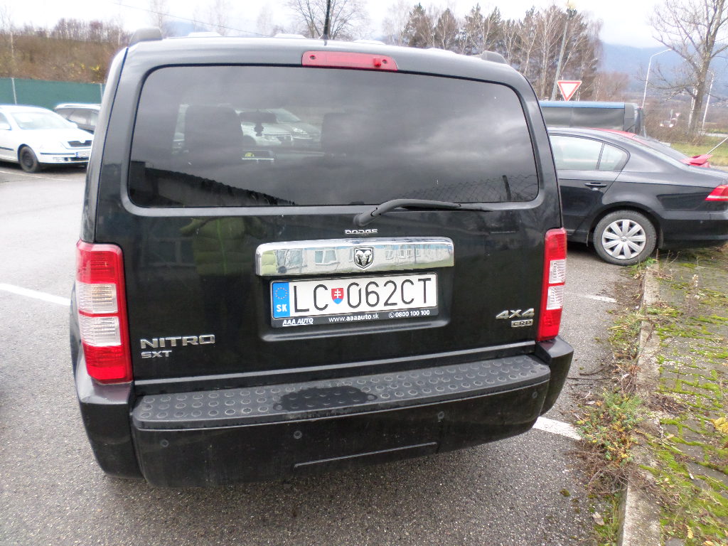 Dodge Nitro 2.8 CRD SE A/T - náhľad