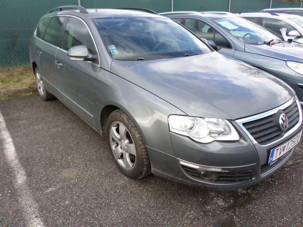 Volkswagen Passat Variant 2.0 TDI Comfortline - náhľad