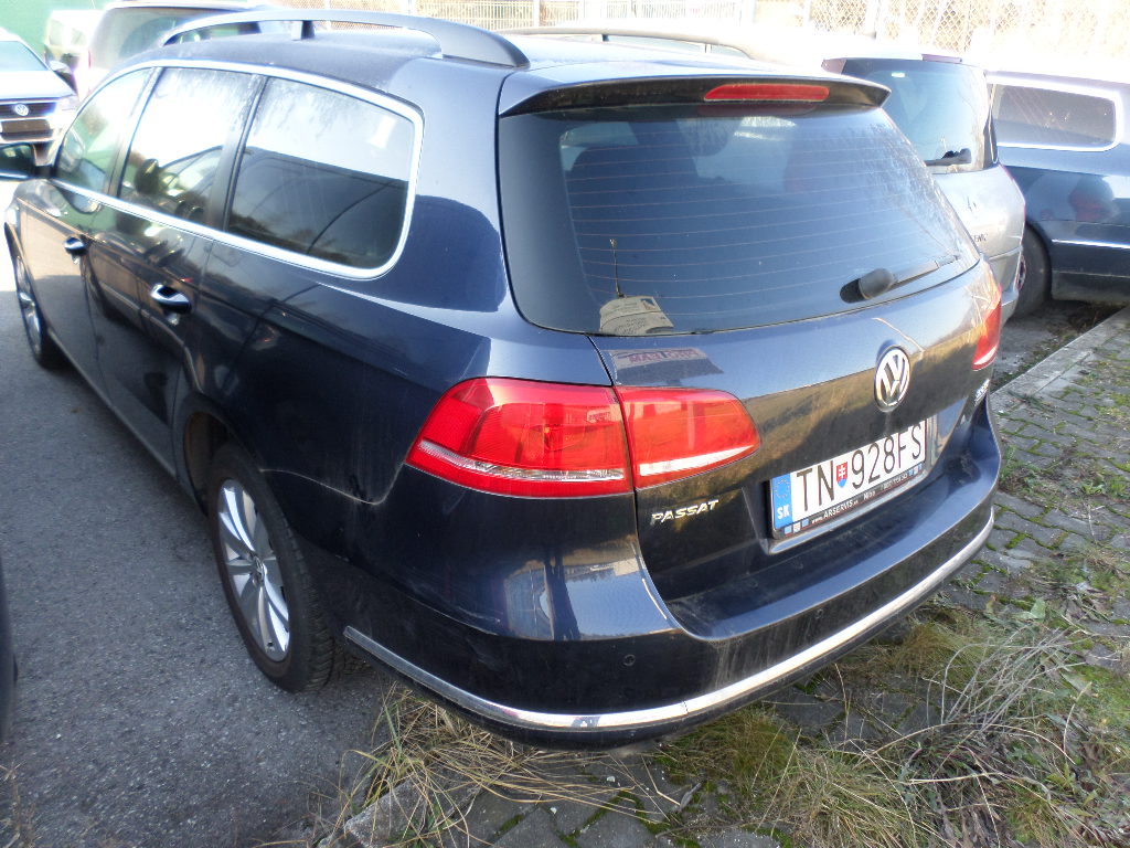 Volkswagen Passat Variant 2.0 TDI Comfortline 4-Motion DPF - náhľad