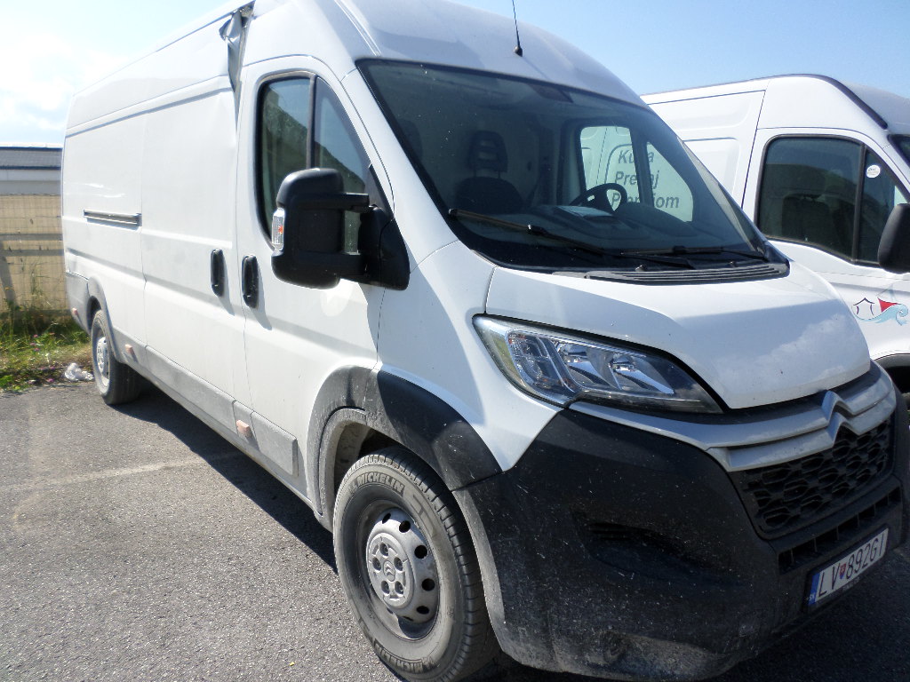 Citroën Jumper 2.0 BlueHDi 160 35 L2H2 - náhľad