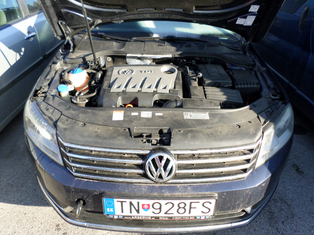 Volkswagen Passat Variant 2.0 TDI Comfortline 4-Motion DPF - náhľad