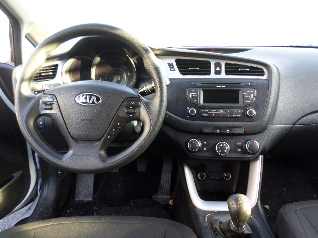 Kia Ceed 1.4 CVVT LX - náhľad